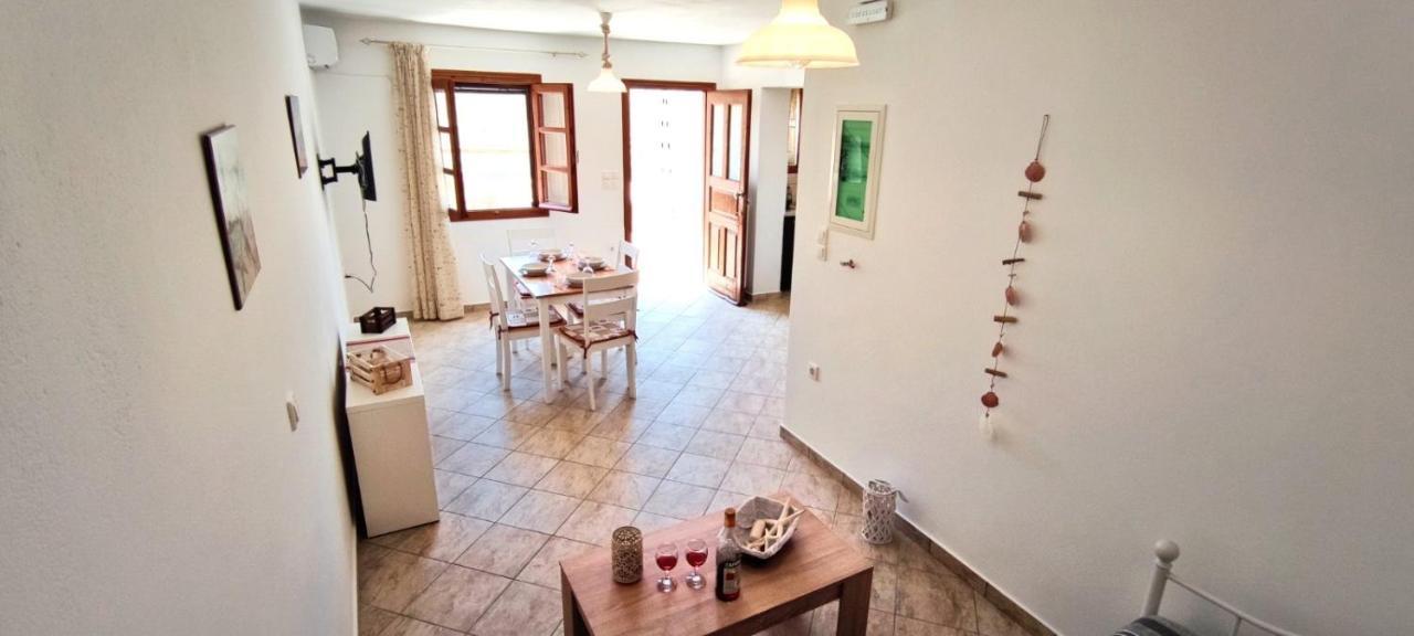 Naxian Bliss Apartment Agkidia Екстериор снимка